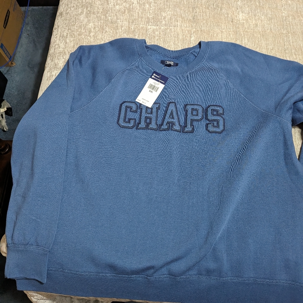 Chaps sweatshirt